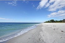 15172:17 Wiles Dr Captiva 33924, Beach Front.